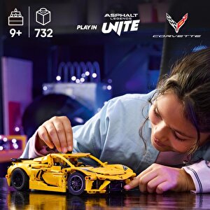 Lego Technic 42205 Chevrolet Corvette Stingray (732 Parça)