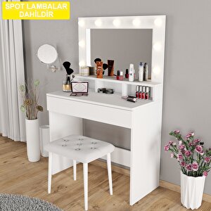 Li̇ght Makyaj Masasi Tabureli̇ Takim