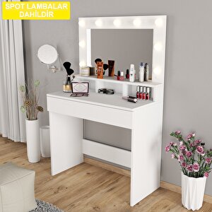 Li̇ght Makyaj Masasi