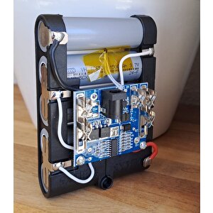 Şarjlı Batarya Grubu 5 Li 18650 Li-ion Pil 18v 2000 Mah Pcbli Şarj Bms Devreli Pil Seti Okul Proje