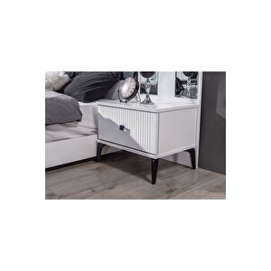 Stil (beyaz ) Modern Komodin