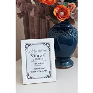 13x18 Cm Fotoğraf Çerçevesi! Ahşap Ayaklı Pvc Camlı Dekoratif Masaüstü Çerçeve! Beyaz Renk