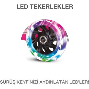 Smartrike T1 3'ü 1 Arada Oturaklı Ve Çantalı Çocuk Scooterı (15 Ay - 5 Yaş) -pembe