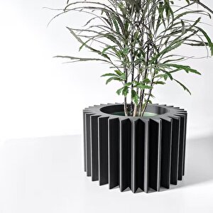3d Tasarım Dikey Katmanlı Siyah Plastik Saksı – Modern Ve Minimal
