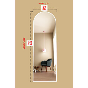 Oval Metal Çerçeveli Ayaklı Influencer Boy Aynası 180x60 Cm Beyaz