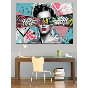 Grafiti Arka Planlı Genç Kadın Dekoratif Kanvas - Mdf Ahşap Tablo 35x50 cm
