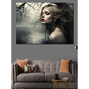 Sisli Ormanda Gri Kadın Dekoratif Kanvas - Mdf Ahşap Tablo 35x50 cm