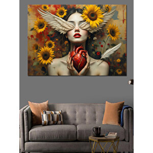 Elinde Kalp Tutan Kadın Dekoratif Kanvas - Mdf Ahşap Tablo