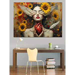Elinde Kalp Tutan Kadın Dekoratif Kanvas - Mdf Ahşap Tablo 100x140 cm