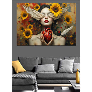 Elinde Kalp Tutan Kadın Dekoratif Kanvas - Mdf Ahşap Tablo 100x140 cm