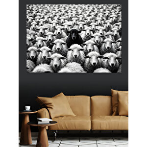 Sürünün Ortasında Siyah Dekoratif Kanvas - Mdf Ahşap Tablo