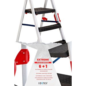 Extreme Plastik Basamaklı Metal Merdiven