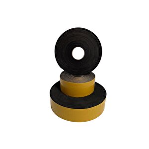 Yapişkanli Epdm Sünger Şeri̇t 2*40 Mm (50 Metre)