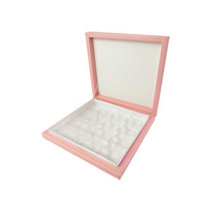 Karton Çikolata Kutusu 16 Lı Separatörlü 23.5 X 22.5 Cm   Pembe