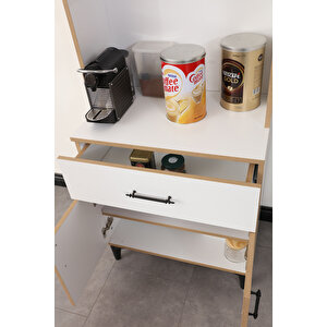 Kahve Köşesi, Blesk Taçlı Kahve Köşesi