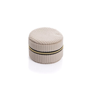 Ecrou Yuvarlak Kadife Takı Kutusu Ekru 8 X 8 X 5,5 Cm