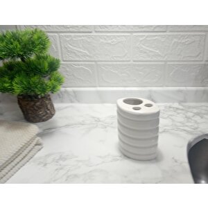 İki Adet Seramik Diş Fırçalık Oval Çizgili Model 9x6x11cm Banyo Seti