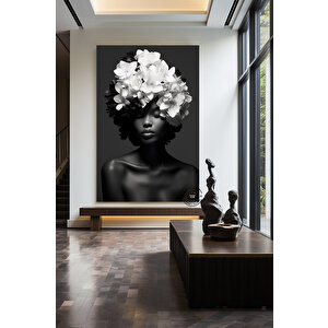 Çiçekli Siyah Kadın Portresi Kanvas; Güzellik Temalı