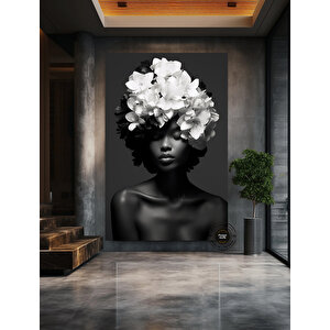 Çiçekli Siyah Kadın Portresi Kanvas; Güzellik Temalı