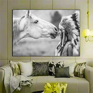 Yemek Odası Kanvası – Siyah Beyaz At Figürü (tekrar)