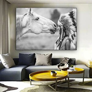 Yemek Odası Kanvası – Siyah Beyaz At Figürü (tekrar)
