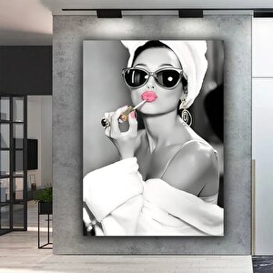 Audrey Hepburn Kanvas Tablo | Moda Duvar Sanatı | Pembe Dudak Baskısı
