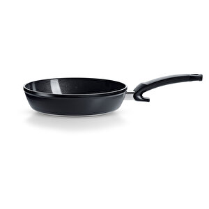 Ceratal Comfort orbit Black Tava 24 Cm