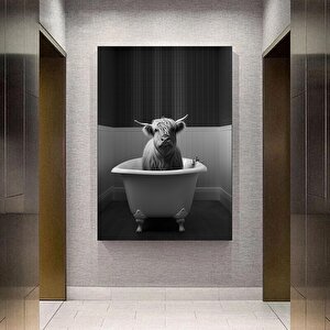 Nostaljik Küvette Dağ İneği, Hayvan Banyosu Temalı Rustik Banyo Dekoru 20x30 cm