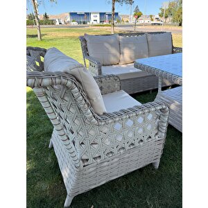 7 Kişilik Rattan Bahçe Oturma Grubu – 3+1+1 Koltuk, Cam Masa Ve 2 Puf Hediyeli