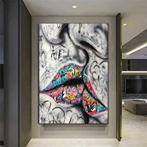 Öpüşen Aşık Çift Graffiti Kanvas Tablo; Soyut Sokak Sanatı Poster; Duvar Dekoru 40x60 cm