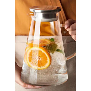 Isıya Dayanıklı Borosilikat Cam Sürahi 1800ml Metal Süzgeçli Kapaklı, Şeffaf, Hafif Ve Dayanıklı