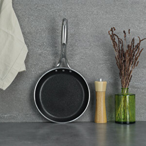 Krep Tava 24 Cm