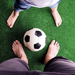 Çim Halı Suni Yapay 7 Mm Dekoratif  Kesme Kaymaz Balkon Bahçe Teras Yeşil Renkli Halı 250x700 cm