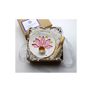 Vivusin El Yapımı Lotus Seramik Palo Santo Tütsülük Beyaz