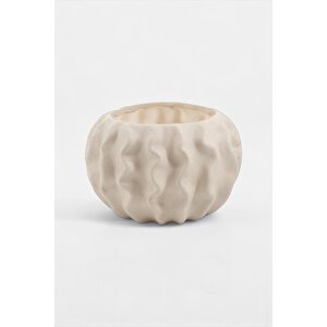Tactus Oval Dalgalı Bej Seramik Dekoratif Vazo (21x14 Cm)