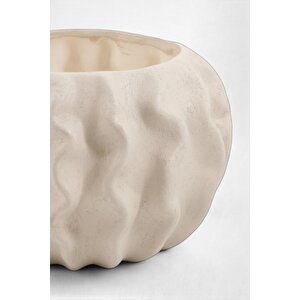 Tactus Oval Dalgalı Bej Seramik Dekoratif Vazo (21x14 Cm)