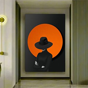 Gizemli Siyah Siperlikli Kadın Silueti – Büyük Boy Kanvas Portre