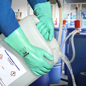 Ultranitril 492 Kimyasal Solvent İş Eldiveni 32 Cm No:8