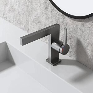 Antrasi̇t T Lavabo Bataryasi