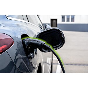 Brennenstuhl E-mobility Serisi Duvar Tipi Ve İstasyon Uyumlu Elektrikli 3 Fazlı Ip55 Lisanslı 7 Metre Kablolu 11 Kw Araç Şarj Kabl