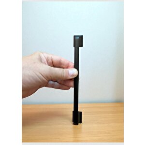 Beta Çizgili Siyah Alüminyum Metal Lüks Modern Mobilya Çekmece Mutfak Dolabı Kulpu 160mm-192mm