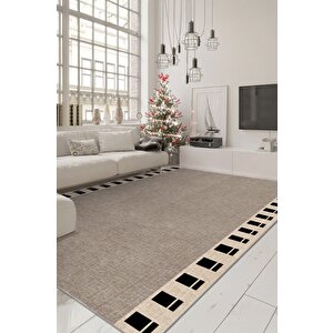 Bej Zemin Üzerinde Grafik Kenar Hem Dekoratif Hem Pratik Kaymaz Taban Halı 60x100 cm