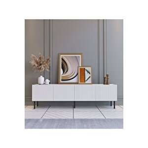 Şık Ve Minimalist 160 Cm Demir Ayak Beyaz Tv Ünitesi - Ideal Ebatlarla Modern Tasarım