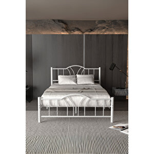 Bella Çift Kişilik Ferforje Karyola