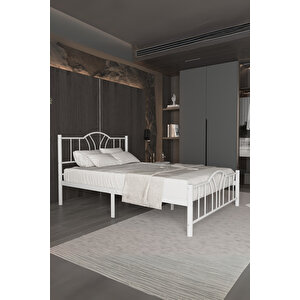 Bella Çift Kişilik Ferforje Karyola