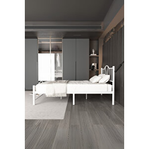 Bella Çift Kişilik Ferforje Karyola