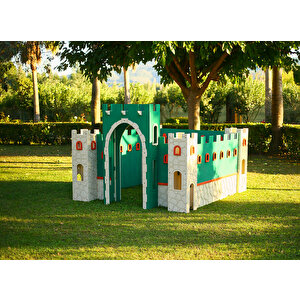 Mandu Castle Kum Havuzu Oyun Alanı