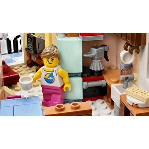 Lego Ideas 21359 İtalyan Rivierası (3251 Parça)