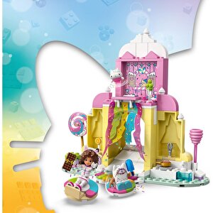 Lego Gabbys Dollhouse Tatlı Şekerleme Dağı Ve Kedi Bahçesi 263 Parça 11205