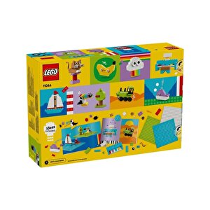 11044  Classic Creative Build-and-play Box